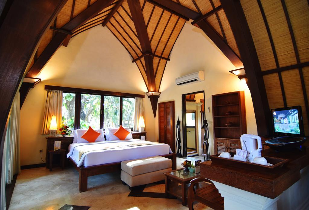 Deluxe Lumbung with Extra Bed